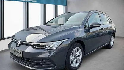 Gebraucht VW Golf VIII Life 110 PS (80 kW) 2024 Grau Kombi