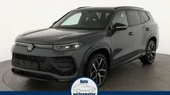 Cipressino green metallic Neu 2025 VW Tayron R-line SUV | 56.995 € (Superpreis)