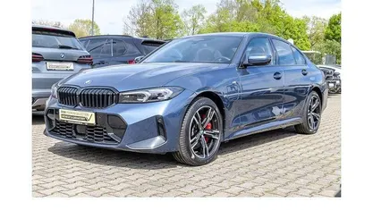 Gebraucht BMW 330e M Sport 292 PS (214 kW) 2025 Limousine