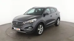 Grau Gebraucht 2015 Hyundai Tucson Intro Edition SUV | 14.950 € (Fairer Preis)