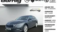 Quarzgrau metallic Gebraucht 2021 Skoda Octavia Style Kombi | 22.960 € (Fairer Preis)