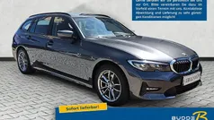 Gebraucht 2022 BMW 320e Advantage Kombi | 30.750 € (Guter Preis)
