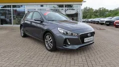 Microngrau Gebraucht 2018 Hyundai i30 Limousine | 14.590 €