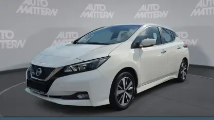 Gebraucht Nissan Leaf Acenta 110 kW (150 PS) 2021 Weiß Kleinwagen