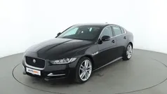 Schwarz Gebraucht 2017 Jaguar XE R-Sport Limousine | 21.840 € (Fairer Preis)