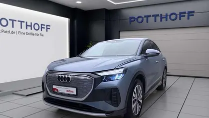 Gebraucht 2022 Audi Q4 Sportback e-tron Ambiente SUV | 25.750 € (Superpreis)