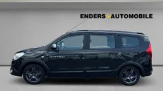 Schwarz Gebraucht 2017 Dacia Lodgy Celebration Van / Kleinbus | 9.480 € (Fairer Preis)
