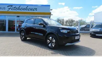 Neu Opel Frontera 146 PS (107 kW) 2026 Schwarz SUV