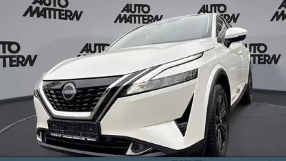 Weiß Gebraucht 2023 Nissan Qashqai N-Connecta SUV | 26.980 € (Fairer Preis)