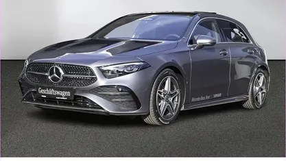 Mountaingrau Gebraucht 2025 Mercedes A200 AMG line Limousine | 33.990 € (Fairer Preis)
