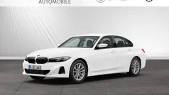 Gebraucht 2024 BMW 318 Efficient Dynamics Limousine | 33.333 € (Guter Preis)