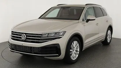 Sechura beige metallic Neu 2025 VW Touareg Elegance SUV | 67.445 €