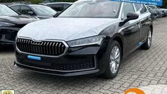 Gebraucht 2025 Skoda Superb Selection Kombi | 41.580 € (Superpreis)