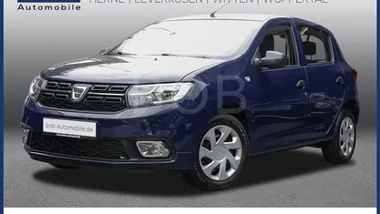 Blau Gebraucht 2017 Dacia Sandero Ambiance Kleinwagen | 7.988 € (Fairer Preis)