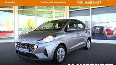 Braun Gebraucht 2022 Hyundai i10 Trend Kleinwagen | 16.790 € (Fairer Preis)