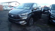 Grau Neu 2025 Ford Tourneo Titanium Van / Kleinbus | 56.990 € (Superpreis)