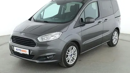 Grau Gebraucht 2016 Ford Tourneo Titanium Van / Kleinbus | 8.750 € (Fairer Preis)