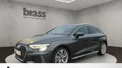 Grau (daytonagrau perleffekt) Gebraucht 2024 Audi A3 Sportback S-Line Limousine | 32.500 € (Guter Preis)