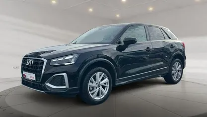 Mythosschwarz metallic Gebraucht 2025 Audi Q2 Advanced Plus SUV | 32.890 € (Fairer Preis)