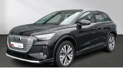 Second-hand Audi Q4 e-tron Comfort 219 kW (299 CP) 2023 Negru SUV