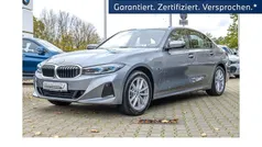 Grau Gebraucht 2023 BMW 330e Sport Line Limousine | 36.990 € (Fairer Preis)