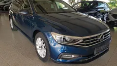 Aquamarinblau (metallic) Gebraucht 2022 VW Passat Kombi | 24.950 € (Fairer Preis)