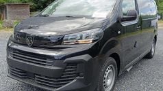 Schwarz Neu 2025 Peugeot Expert Van | 26.990 € (Guter Preis)