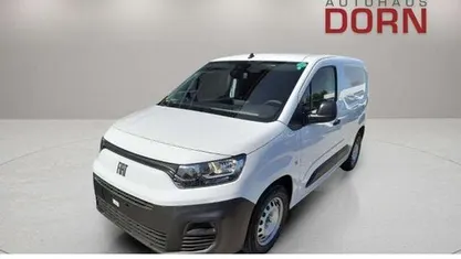 Weiß Gebraucht 2023 Fiat e-Doblò Van / Kleinbus | 24.990 € (Fairer Preis)