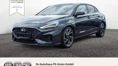 Grau / dark knight Gebraucht 2021 Hyundai i30 N Line Limousine | 21.990 € (Fairer Preis)