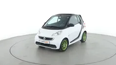 Weiß Gebraucht 2015 Smart ForTwo Cabrio Passion Cabrio | 9.620 € (Fairer Preis)