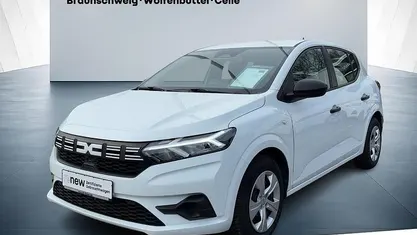 Begagnad Dacia Sandero Essentiel 91 HK (66 kW) 2024 Vit Sedan