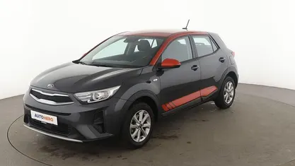 Grau Gebraucht 2018 Kia Stonic Edition 7 SUV | 14.010 € (Fairer Preis)