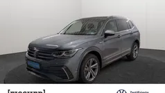 Grau Gebraucht 2022 VW Tiguan Allspace R-line SUV | 37.876 € (Fairer Preis)