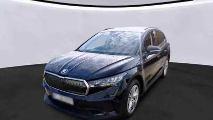 Usado Skoda Enyaq iV Loft 108 kW (148 HP) 2023 Preto SUV