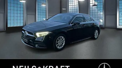 Gebraucht Mercedes A200 AMG 163 PS (119 kW) 2019 Limousine