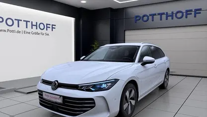 Gebraucht VW Passat Business 204 PS (150 kW) 2025 Kombi