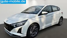 Gebraucht 2025 Hyundai i20 Trend Limousine | 21.790 € (Fairer Preis)