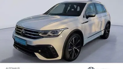 Pure white Gebraucht 2023 VW Tiguan R SUV | 38.449 € (Superpreis)
