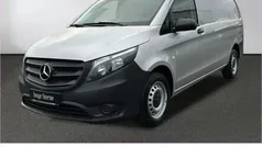 Silber Gebraucht 2020 Mercedes Vito Van / Kleinbus | 22.313 € (Fairer Preis)