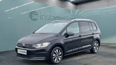 Schwarz Gebraucht 2024 VW Touran Move Van / Kleinbus | 33.045 € (Superpreis)