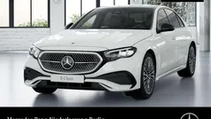 Weiß Gebraucht 2025 Mercedes E200 AMG Limousine | 58.500 € (Superpreis)