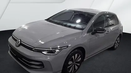 Gebraucht VW Golf VIII Life 150 PS (110 kW) 2025 Limousine