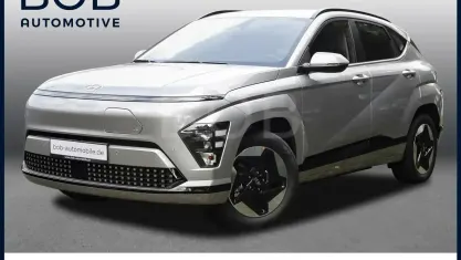Gebraucht Hyundai Kona Advantage 114 kW (156 PS) 2025 Shimmering silver SUV