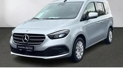 Gebraucht 2024 Mercedes 180 Progressive Limousine | 28.750 € (Fairer Preis)