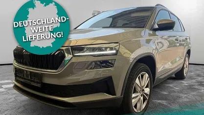 Steelgrau Gebraucht 2025 Skoda Karoq Selection SUV | 31.870 € (Guter Preis)