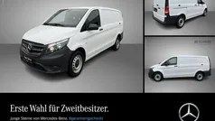 Weiß Gebraucht 2023 Mercedes Vito Van / Kleinbus | 33.308 € (Fairer Preis)
