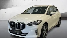 Weiss Gebraucht 2024 BMW 218 Active Tourer Luxury Line Van / Kleinbus | 33.700 € (Guter Preis)