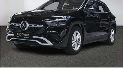 Gebraucht 2024 Mercedes GLA200 SUV | 34.950 € (Guter Preis)