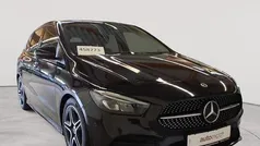 Nachtschwarz Gebraucht 2022 Mercedes B220 AMG line Van / Kleinbus | 22.290 € (Guter Preis)