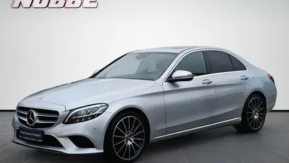 Gebraucht Mercedes C300 Avantgarde 258 PS (189 kW) 2019 Iridiumsilber  metalliclack Limousine